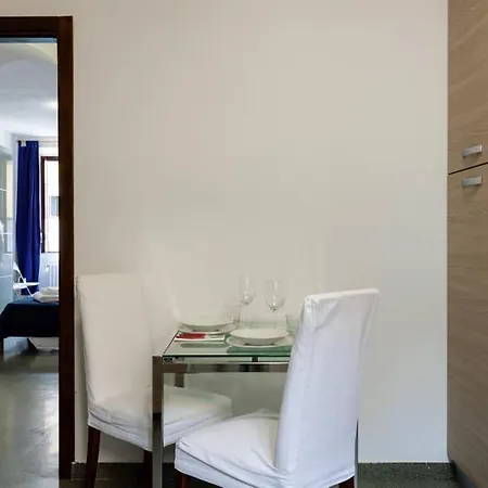 Ferrari - Ac -Wifi - Flexyrent Apartment Milaan Buitenkant foto